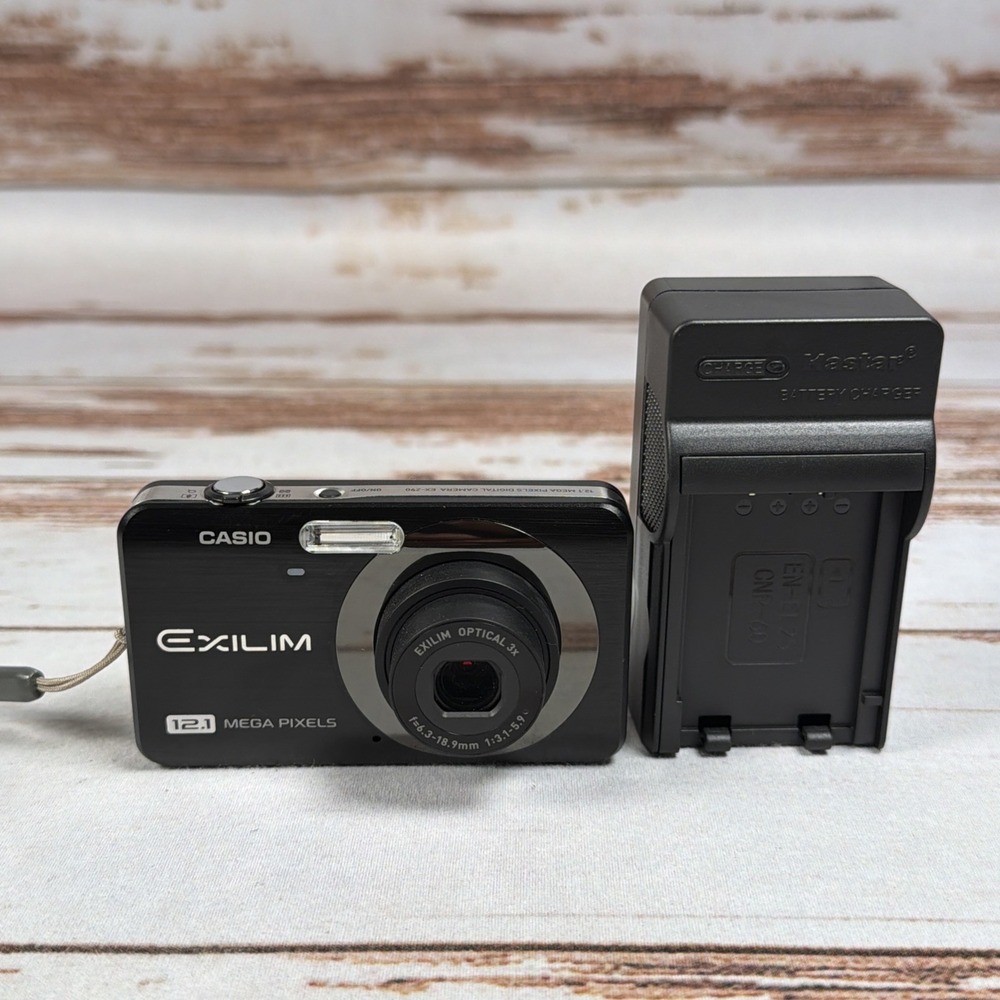 Casio EXILIM EX Z90 12.1MP Digital Point & Shoot Camera Black Charger Bundle